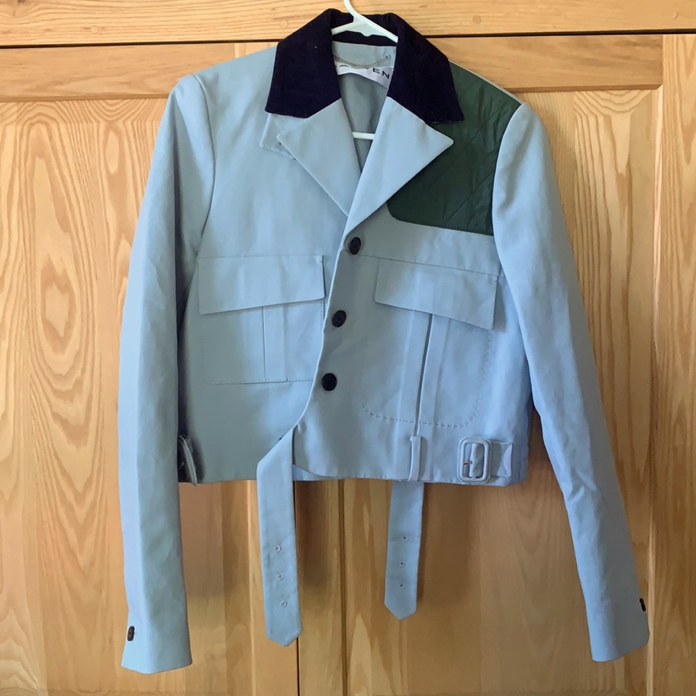 Craven Size 40 blue cropped jacket. Like new.